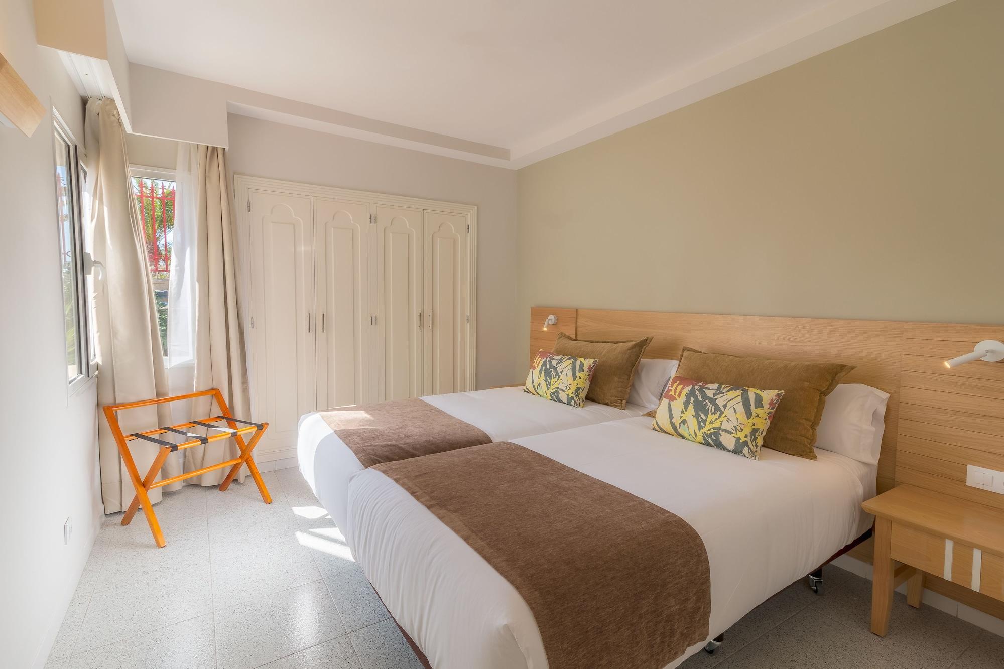 Hotel Livvo Koala Garden 마스팔로마스 외부 사진